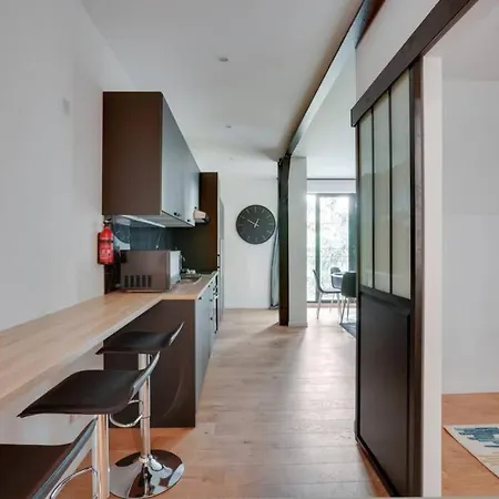Suite Luxury Re Apartment Paris